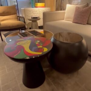 Coffee & Centre Tables
